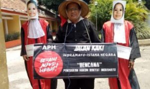 Masdi Warga Desa Tambak Indramayu Berjalan Kaki Ke Jakarta Berharap Bertemu Presiden Jokowi Minta Keadilan