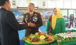 Potret Mesra Kapolres dan Dandim Indramayu Dalam.Peringatan HUT TNI ke-73