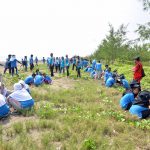 Pertamina RU VI Bersama  Siswa SD Di Indramayu  Peduli Lingkungan