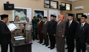 Herrizal Sjafry Kepala BPN ( Badan pertanahan Negara) Kabupaten Indramayu secara resmi melantik 9 camat sebagai Pejabat Pembuat Akta Tanah Sementara (PPATS) bertempat di Aula Kantor BPN Kabupaten Indramayu.
