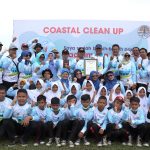 Cetak Rekor MURI, Siti Nurbaya Cinta Pantai Karangsong Indramayu