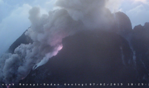 Ilustrasi Gunung Merapi Jawa Tengah
