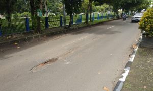 Jalan Ir Haji Juanda Kabupten Indramayu Banyak Berlubang