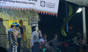 Salah Satu Pagelaran Seni Tradisional Indramayu
