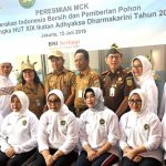 Kajari Jakbar Bayu Ikut Dampingi Ketua IAD Pusat Ros Ellyana Prasetyo Resmikan MCK Bersih