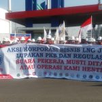 Serikat Pekerja Pertamina Cilacap Unjuk Rasa Terkait pengalihan bisnis Liquified Natural Gas Dari Pertamina ke Perusahaan Gas Negara