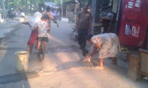 Masyarakat Bojongsari minta PDAM bertanggung jawab terkait eks galian MBR.