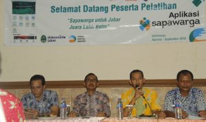 Propinsi Jawa Barat Dalam Program Sapa Warga Akan Bagikan Smartphone Kepada Ketua RW Di Kabupaten Indramayu