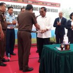 Jaksa Agung Serahkan Aset Adrian Waworuntu ke Kejati NTT
