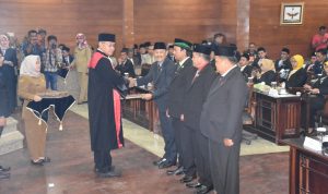 Empat Pimpinan DPRD Indramayu Resmi Di Kukuhkan.