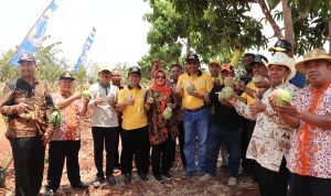 Taufik Hidayat, Resmikan Agro Wisata Situ Bolang Indramayu