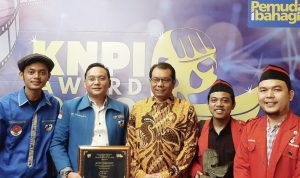Bupati Indramayu Raih KNPI Award 2019