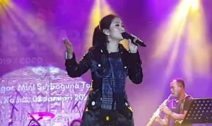 Lestarikan Budaya Batak Clara dan Judika Tampil Pukau Warga Tarutung