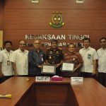 PLN Beri Penghargaan Datun Kejati NTT Tepat 100 Hari Kinerja Jaksa Agung