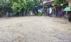 Desa Sumur Adem Di Terjang Banjir, Aktivis Kemanusiaan KRI Siapkan Alat Evakuasi Darurat