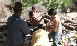 Malang Benar Nasib Saminah, Hidup Sebatangkara Rumah Hancur Disapu Angin