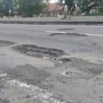 Tragis Jalan Provinsi di Indramayu Rusak Parah