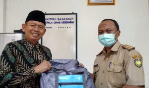BAZNAS Indramayu Bantu 49 APD Ke Puskesmas