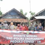 TNI-POLRI Indramayu Bagikan Sembako Bagi Warga Terdampak Covid-19