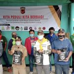 Warga Terdampak Banjir dan Covid-19 di Kabupaten Bandung Diberikan Paket Sembako