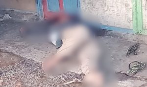 Seorang Pria MisteriusTergeletak Didepan Kelurahan Lemah Abang Indramayu