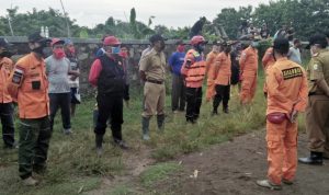 Saat Sabung Ayam Digerebek Petugas, Kasta Terjunkan Diri Kesungai Hingga Meninggal