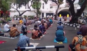Intruksi Jaksa Agung, Jajaran Kejagung Gelar Sholat Jumatan Pasca PSBB