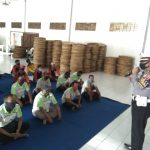 Unit Dikyasa Sat Lantas Polres Indramayu Gelar Pelatihan Etika Berlalu Lintas Bagi Pengemudi