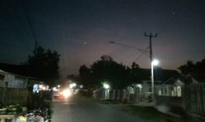 Penerangan Jalan Umum Matot Dianggap Mubadzir Oleh Warga