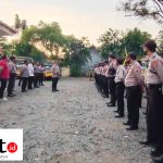 Polisi Ambil Alih Pengamanan DPD Golkar Kabupaten Indramayu