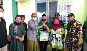 Hari Raya Kurban: Haji Juhadi Muhammad Jagal Sendiri Tiga Sapi Kurban