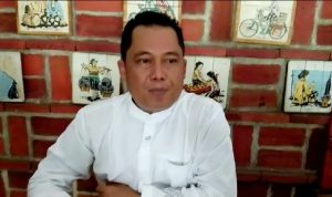 Ketua Partai Golkar Kabupaten Indramayu Haji Syaefudin Diserang Buzer Dimedsos "Kikuk-Kikuk Kelapa Gading"