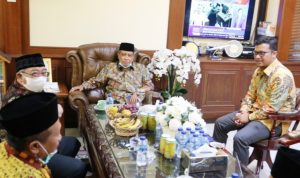 Mantan Bupati Indramayu Irianto MS Syafiuddin Meninggal Dunia