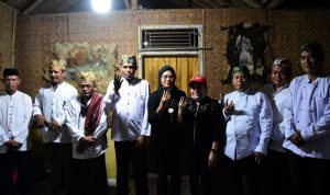 Keluarga Besar Kasepuhan Cirebon Dukung Nina Agustina - Lucky Hakim