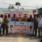 SMSI Bekasi Raya Gandeng PLN Ajak Camat, Danramil, Kapolsek, Lurah dan Karang Taruna Bagikan Masker Gratis Untuk Pengguna Jalan Raya