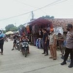 Polsek Pasekan bersama Tim Satgas Covid-19 Kecamatan Lakukan Imbauan Prokes dan AKB