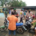 Kapolsek Bongas Pimpin Pelaksanaan Kegiatan Oprasi Yustisi di Perempatan Jalan blok Gebang Mampang Desa Margamulya