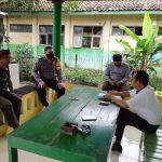 Bhabinkamtibmas Polsek Kroya Laksanakan Himbauan dan Sosialisasi PSBB Secara Proposional