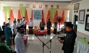 Taufik Hidayat Lantik Sofyan Menjadi Kuwu Desa Mekargading