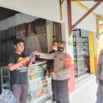 Polsek Lohbener Laksanakan Giat Pembagian Masker