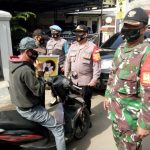 Polsek Lelea Bersama Koramil dan Pol PP Bagikan Masker Sembari Ingatkan Patuhi Prokes
