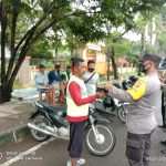 Polsek Sindang Kembali Laksanakan Ops Yustisi dan Bagikan Masker