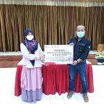 PWP RU VI Balongan Berikan Donasi Untuk Korban Bencana Alam di Sumedang dan Sulbar