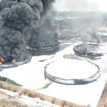 Pertamina Berhasil Padamkan Dua Dari Empat Tangki Gasoline Yang Terbakar