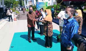 Wagub Jabar dan Bupati Cianjur Raih Penghargaan Kepala Daerah Peduli Cianjur