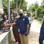 Cegah Penyebaran Covid-19 Pemdes Sambimaya Adakan Bakti Sosial