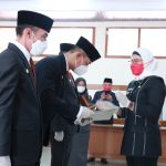 Bupati Nina Agustina Lantik tiga Pejabat Pimpinan Tinggi Pratama
