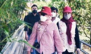 Bupati Nina Agustina Tinjau Penerapan Prokes di Obyek Wisata