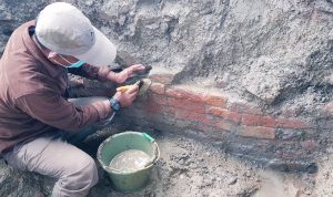 Tim Arkeolog Temukan Struktur Candi Sambimaya Indramayu