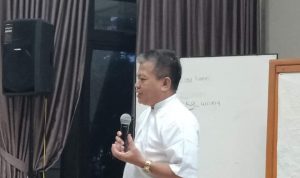 Budayawan Uten Sutendy: Berbaju Baduy, Presiden minta perhatikan akar kebangsaan
